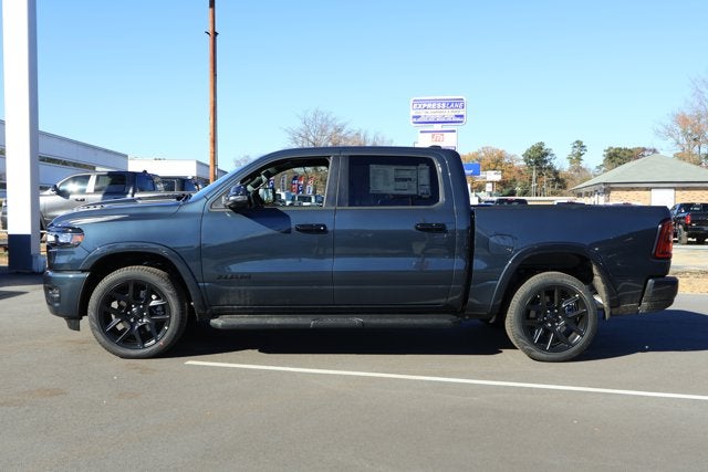 2026 RAM Ram 1500 RAM 1500 LARAMIE CREW CAB 4X2 5'7' BOX