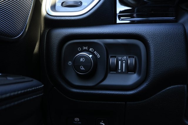 2026 RAM Ram 1500 RAM 1500 LARAMIE CREW CAB 4X2 5'7' BOX