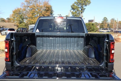 2026 RAM Ram 1500 RAM 1500 LARAMIE CREW CAB 4X2 5'7' BOX