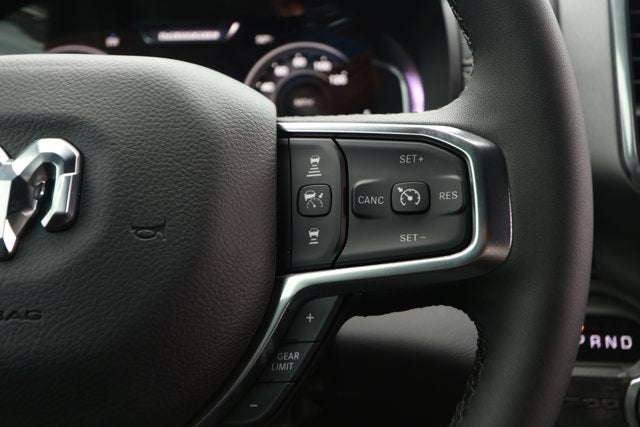 2026 RAM Ram 1500 RAM 1500 LARAMIE CREW CAB 4X2 5'7' BOX