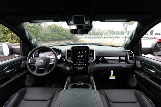 2026 RAM Ram 1500 RAM 1500 LARAMIE CREW CAB 4X2 5'7' BOX