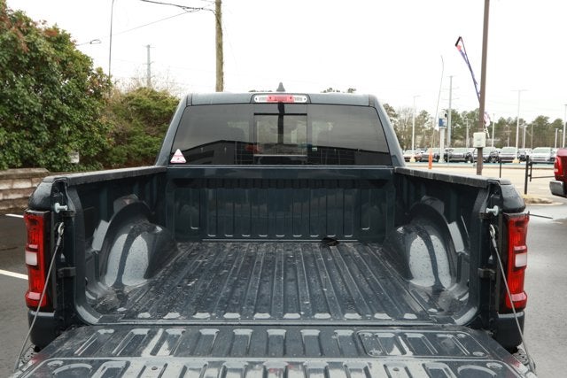 2026 RAM Ram 1500 RAM 1500 LARAMIE CREW CAB 4X2 5'7' BOX