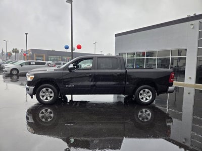 2024 RAM 1500 Laramie Crew Cab 4x2 5'7' Box