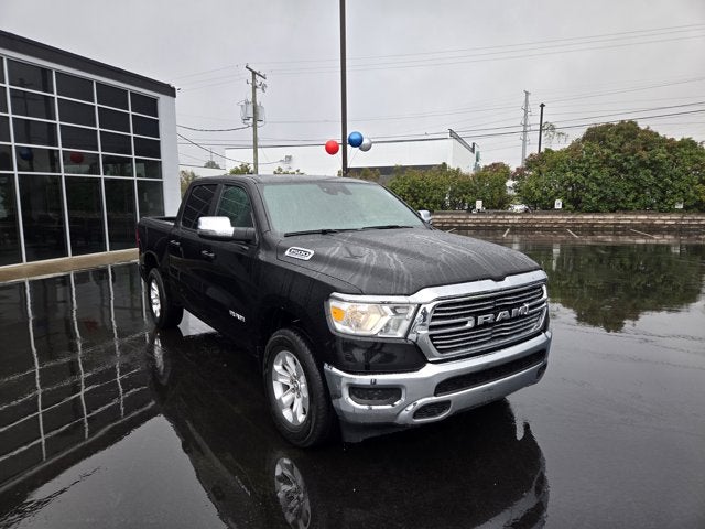2024 RAM 1500 Laramie Crew Cab 4x2 5'7' Box