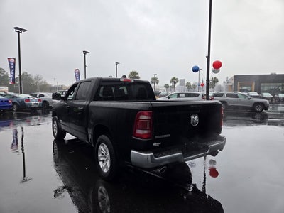 2024 RAM 1500 Laramie Crew Cab 4x2 5'7' Box