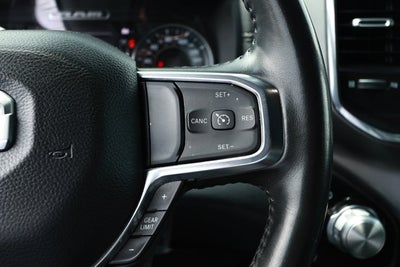 2024 RAM 1500 Laramie Crew Cab 4x2 5'7' Box