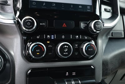 2024 RAM 1500 Laramie Crew Cab 4x2 5'7' Box