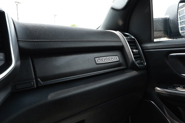 2024 RAM 1500 Laramie Crew Cab 4x2 5'7' Box