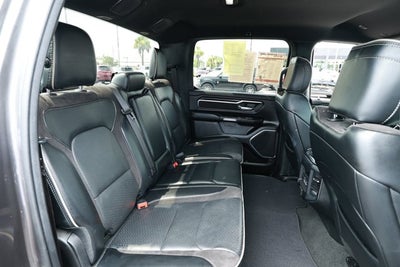 2024 RAM 1500 Laramie Crew Cab 4x2 5'7' Box