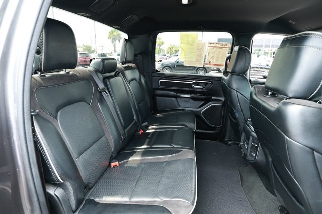 2024 RAM 1500 Laramie Crew Cab 4x2 5'7' Box