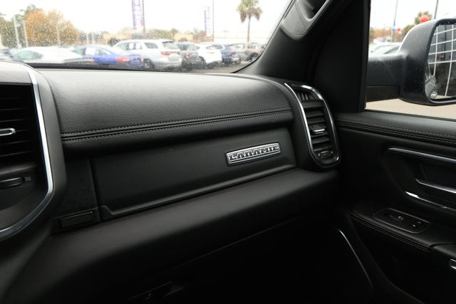 2024 RAM 1500 Laramie Crew Cab 4x2 5'7' Box