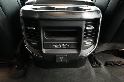 2024 RAM 1500 Laramie Crew Cab 4x2 5'7' Box