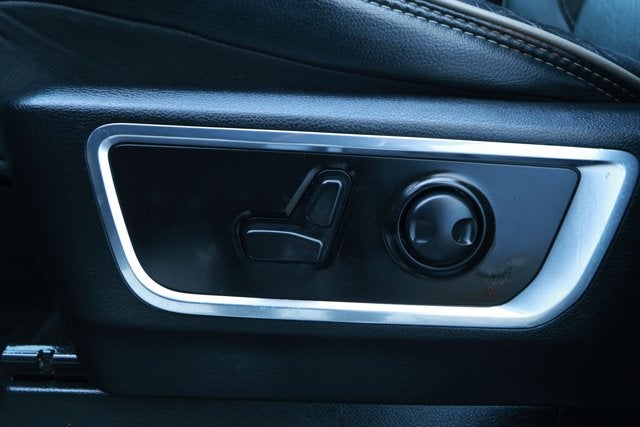 2024 RAM 1500 Laramie Crew Cab 4x2 5'7' Box