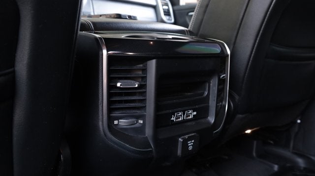 2019 RAM 1500 Laramie Crew Cab 4x2 5'7' Box