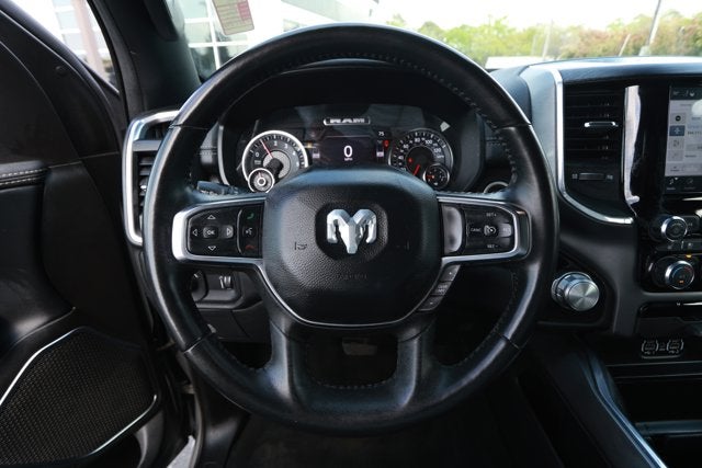 2024 RAM 1500 Laramie Crew Cab 4x2 5'7' Box