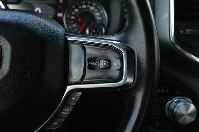 2024 RAM 1500 Laramie Crew Cab 4x2 5'7' Box