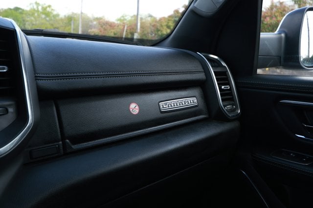 2024 RAM 1500 Laramie Crew Cab 4x2 5'7' Box