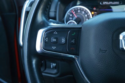 2024 RAM 1500 Laramie Crew Cab 4x2 5'7' Box