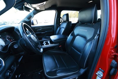 2024 RAM 1500 Laramie Crew Cab 4x2 5'7' Box