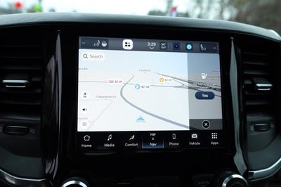 2024 RAM 1500 Laramie Crew Cab 4x2 5'7' Box