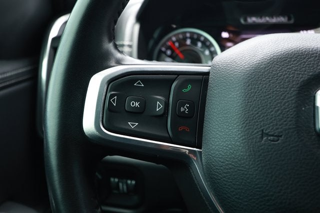 2022 RAM 1500 Laramie Crew Cab 4x2 5'7' Box