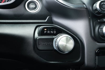 2022 RAM 1500 Laramie Crew Cab 4x2 5'7' Box