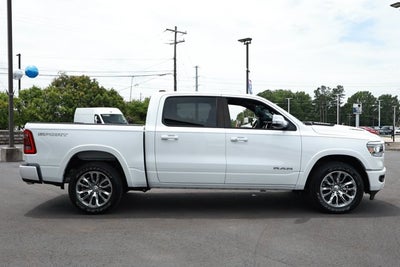 2022 RAM 1500 Laramie Crew Cab 4x2 5'7' Box