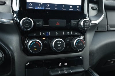 2024 RAM 1500 Laramie Crew Cab 4x2 5'7' Box