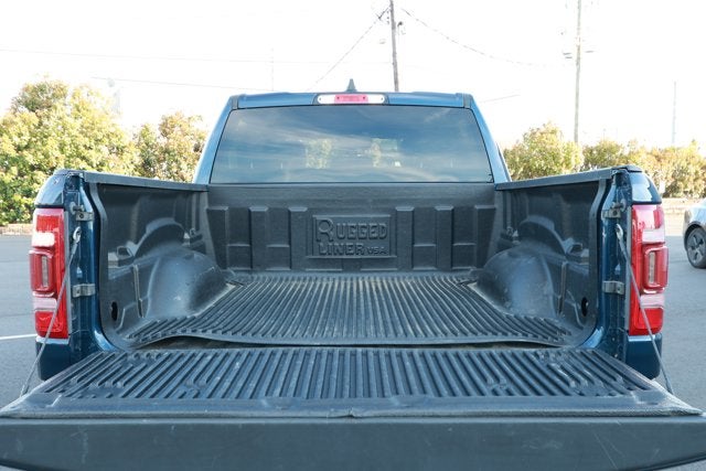 2024 RAM 1500 Laramie Crew Cab 4x2 5'7' Box