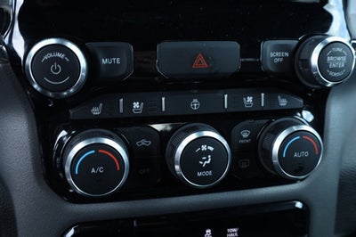 2024 RAM 1500 Laramie Crew Cab 4x2 5'7' Box