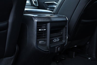 2024 RAM 1500 Laramie Crew Cab 4x2 5'7' Box