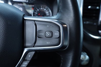 2024 RAM 1500 Laramie Crew Cab 4x2 5'7' Box