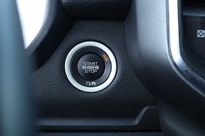 2024 RAM 1500 Laramie Crew Cab 4x2 5'7' Box