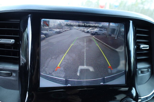 2024 RAM 1500 Laramie Crew Cab 4x2 5'7' Box