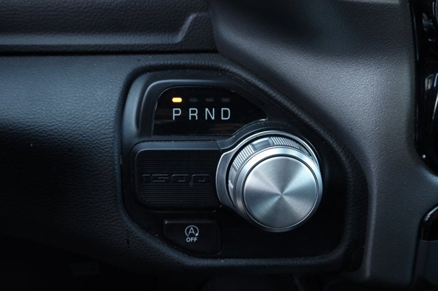 2024 RAM 1500 Laramie Crew Cab 4x2 5'7' Box