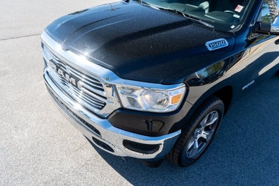 2024 RAM 1500 Laramie Crew Cab 4x2 5'7' Box