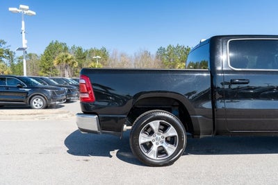 2024 RAM 1500 Laramie Crew Cab 4x2 5'7' Box