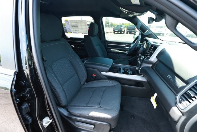 2026 RAM Ram 1500 RAM 1500 BIG HORN CREW CAB 4X2 6'4' BOX