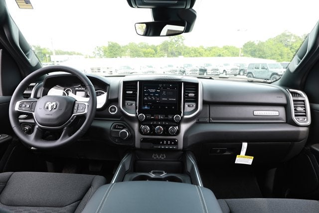 2026 RAM Ram 1500 RAM 1500 BIG HORN CREW CAB 4X2 6'4' BOX