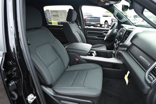 2026 RAM Ram 1500 RAM 1500 BIG HORN CREW CAB 4X2 6'4' BOX