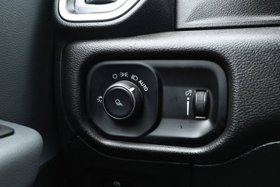 2023 RAM 1500 Big Horn Quad Cab 4x4 6'4' Box