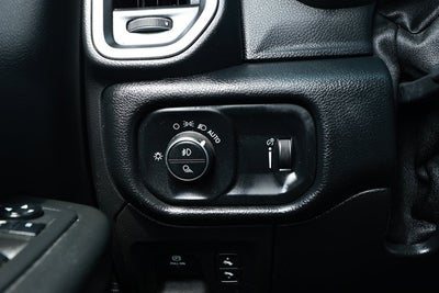 2021 RAM 1500 Big Horn Crew Cab 4x4 5'7' Box