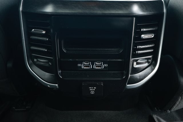 2021 RAM 1500 Big Horn Crew Cab 4x4 5'7' Box