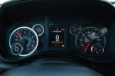 2025 RAM 1500 Tradesman Crew Cab 4x4 5'7' Box