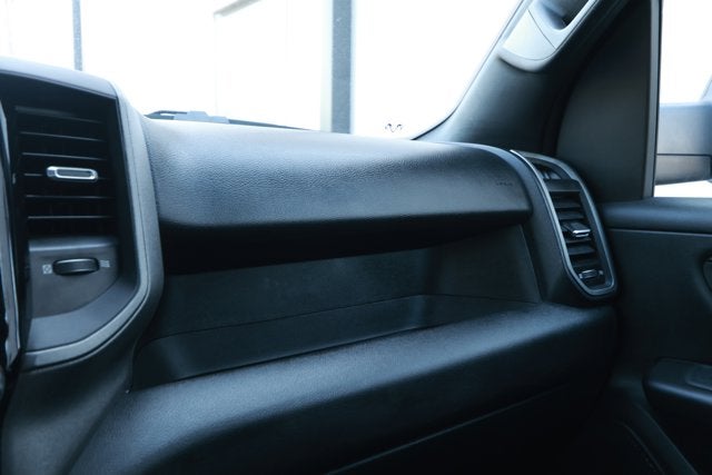 2025 RAM 1500 Tradesman Crew Cab 4x4 5'7' Box