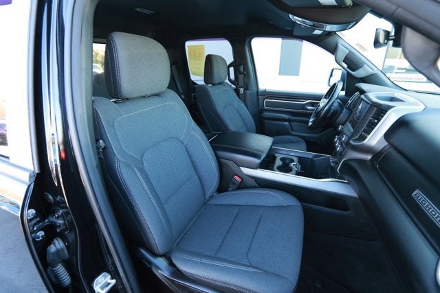 2022 RAM 1500 Big Horn Quad Cab 4x4 6'4' Box