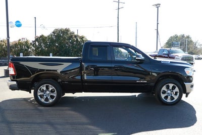 2022 RAM 1500 Big Horn Quad Cab 4x4 6'4' Box