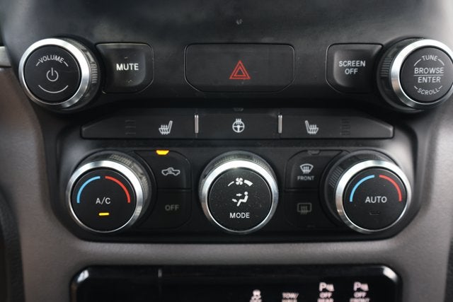 2023 RAM 1500 Big Horn Quad Cab 4x4 6'4' Box