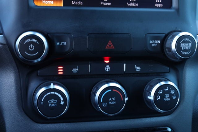 2023 RAM 1500 Big Horn Crew Cab 4x4 5'7' Box