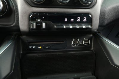 2019 RAM 1500 Big Horn/Lone Star Crew Cab 4x4 5'7' Box